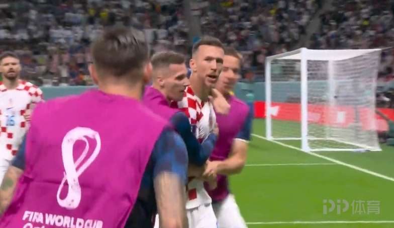 世界杯-克罗地亚总比分4-2日本晋级8强 日本三人罚失点球 7 世界杯-克罗地亚总比分4-2日本晋级8强 日本三人罚失点球